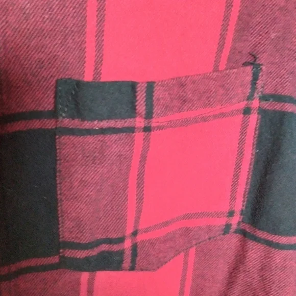 Pacsun Red and Black Buffalo Plaid Button Up Long Sleeve Flannel Shirt Medium - Picture 3 of 9